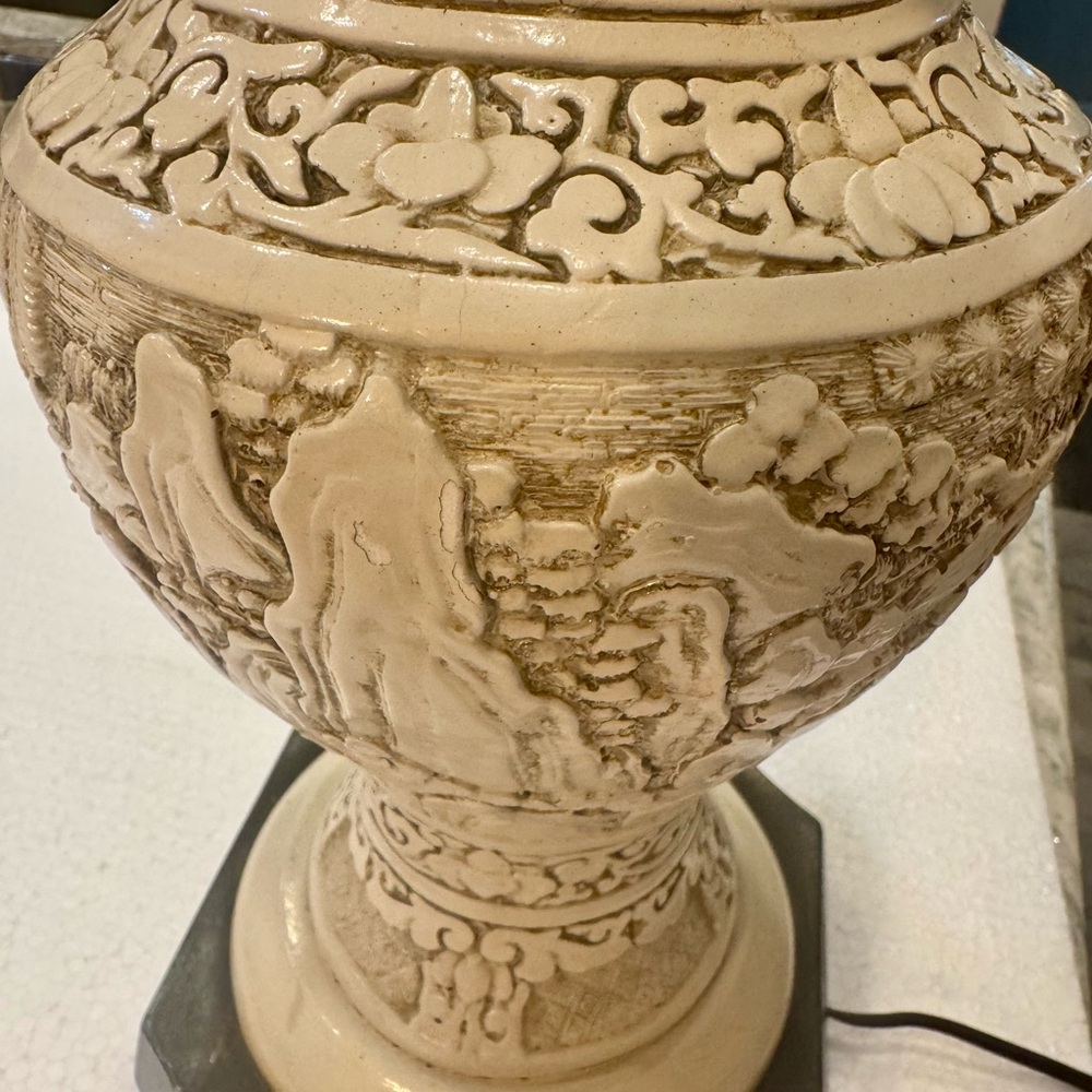 Chinese Table Lamp 1950’s Vintage No Shade works perfectly - Picture 8 of 10